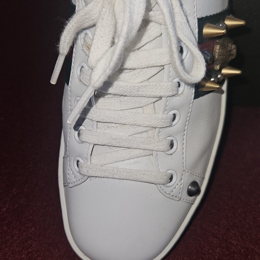 Gucci White Sneakers with Spikes - Picture 10 of 16